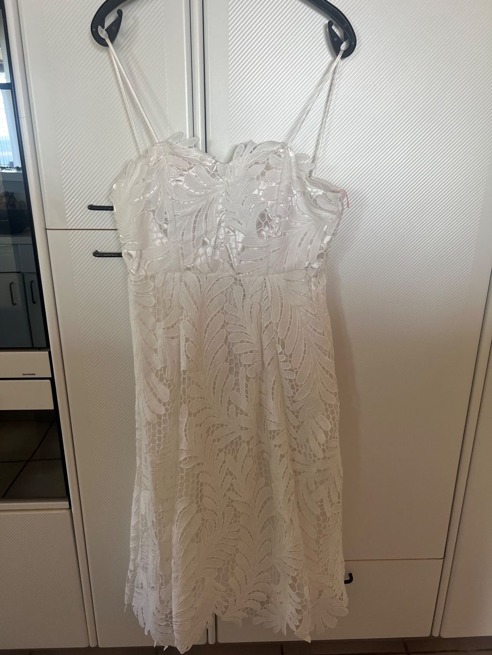Kleider: Splendide robe neuve – Neu (gemäss Beschreibung) aus Lugnorre von jul_lnh6