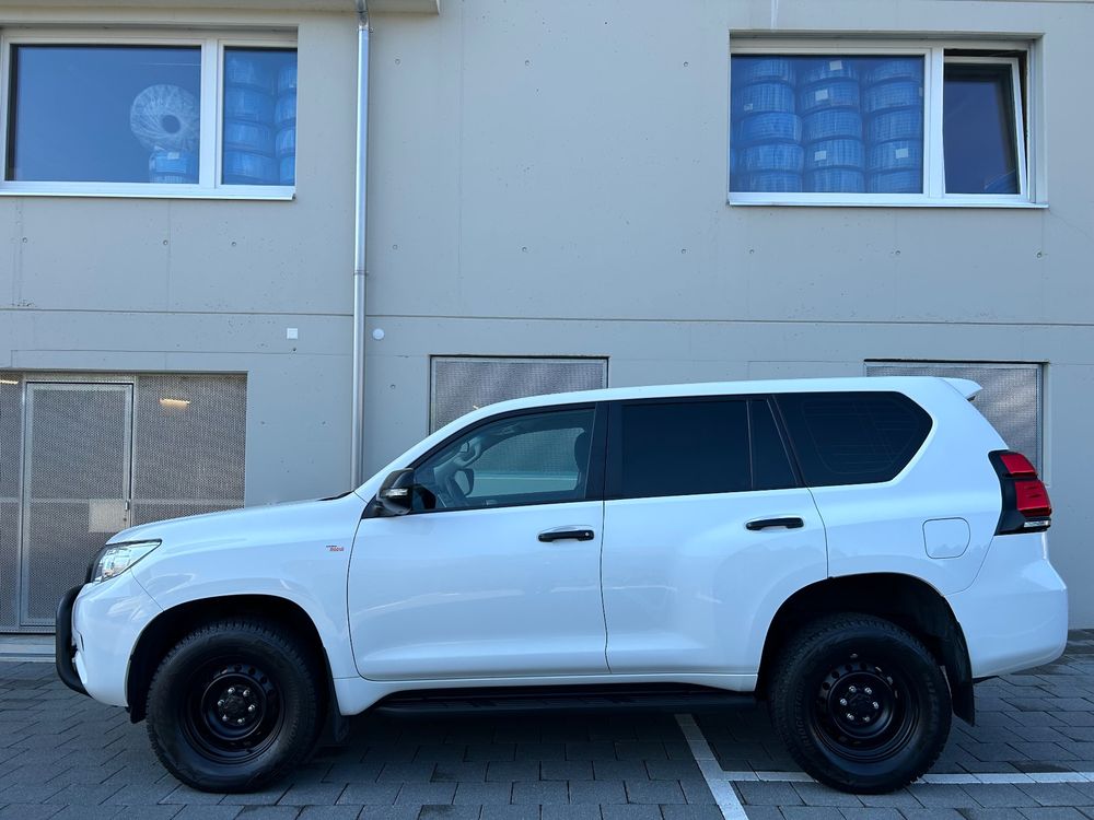 TOYOTA Land Cruiser 2.8TD Profi 2-Plätzer (SUV/Geländewagen)