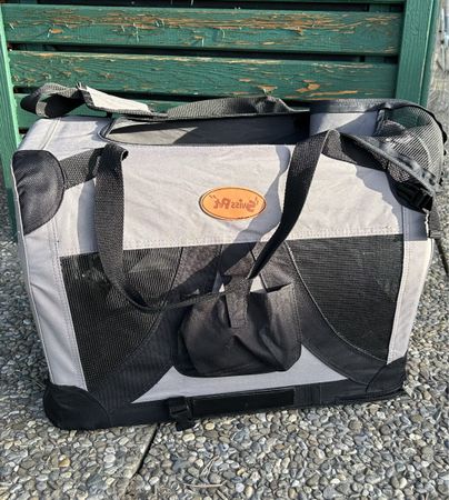 Chien/chat sac de transport Swisspet pliable 60X35 état neuf
