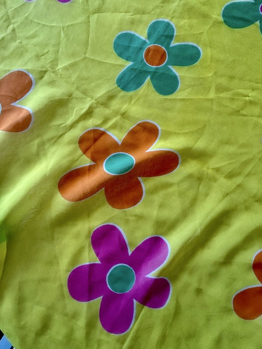 Foulard & Sciarpe: 2 sommerliche Tücher mit Blumenmuster, leicht & luftig – Usato da Affoltern am Albis venduto da mwittenwiller 7
