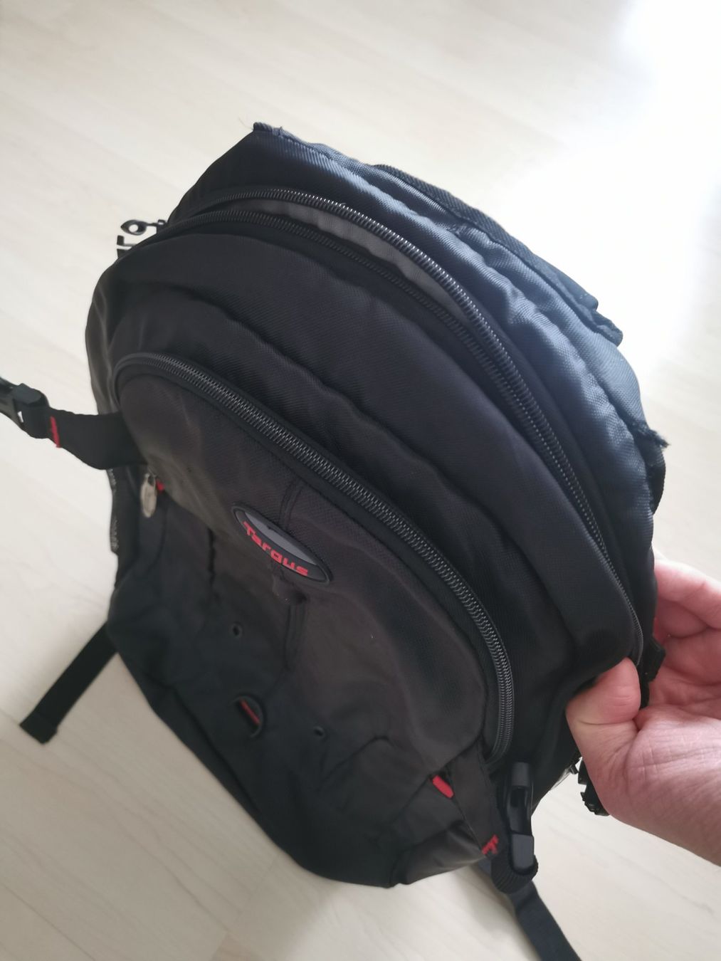 Targus Rucksäcke: Targus Rucksack mit Laptopfach – Gebraucht aus Bassersdorf von allergutenDinge 3