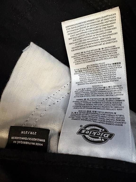 Dickies Pantaloni: Schwarze Cargohose Dickies Gr. 27 – Usato da Willisau venduto da ani_gtk8 2