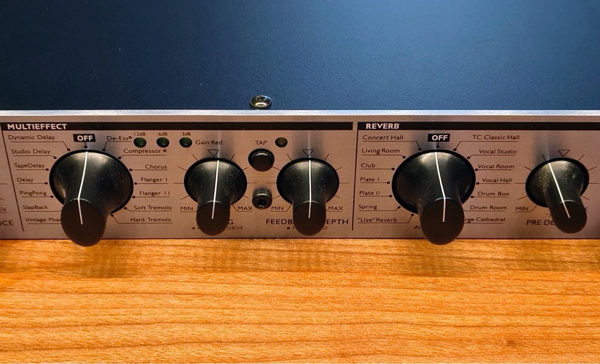 TC Electronic Equalizzatori: TC Electronic M300 Dual Effektgerät – Usato da Unterägeri venduto da Vivi55vivi 3