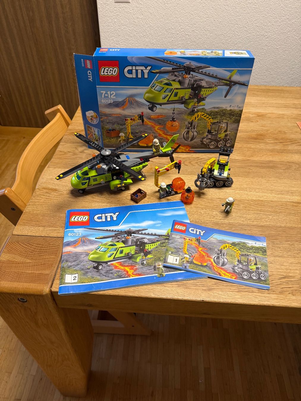 Lego Kit di costruzioni: Lego City 60123 Vulkan ,Helikopter, Rubin – Usato da RIET (NEFTENBACH venduto da SAMUEL110