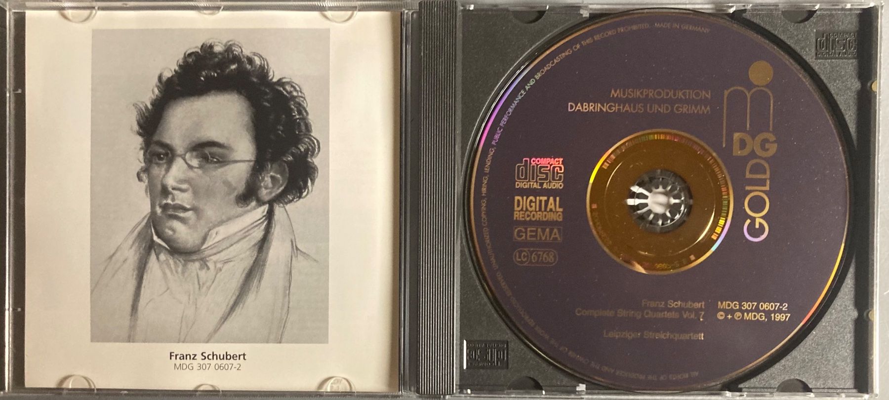 CDs: FRANZ SCHUBERT...... - COMPLETE STRING QUARTETS VOL. 7 – Gebraucht aus Poliez-Pittet von Newtown-Records 2