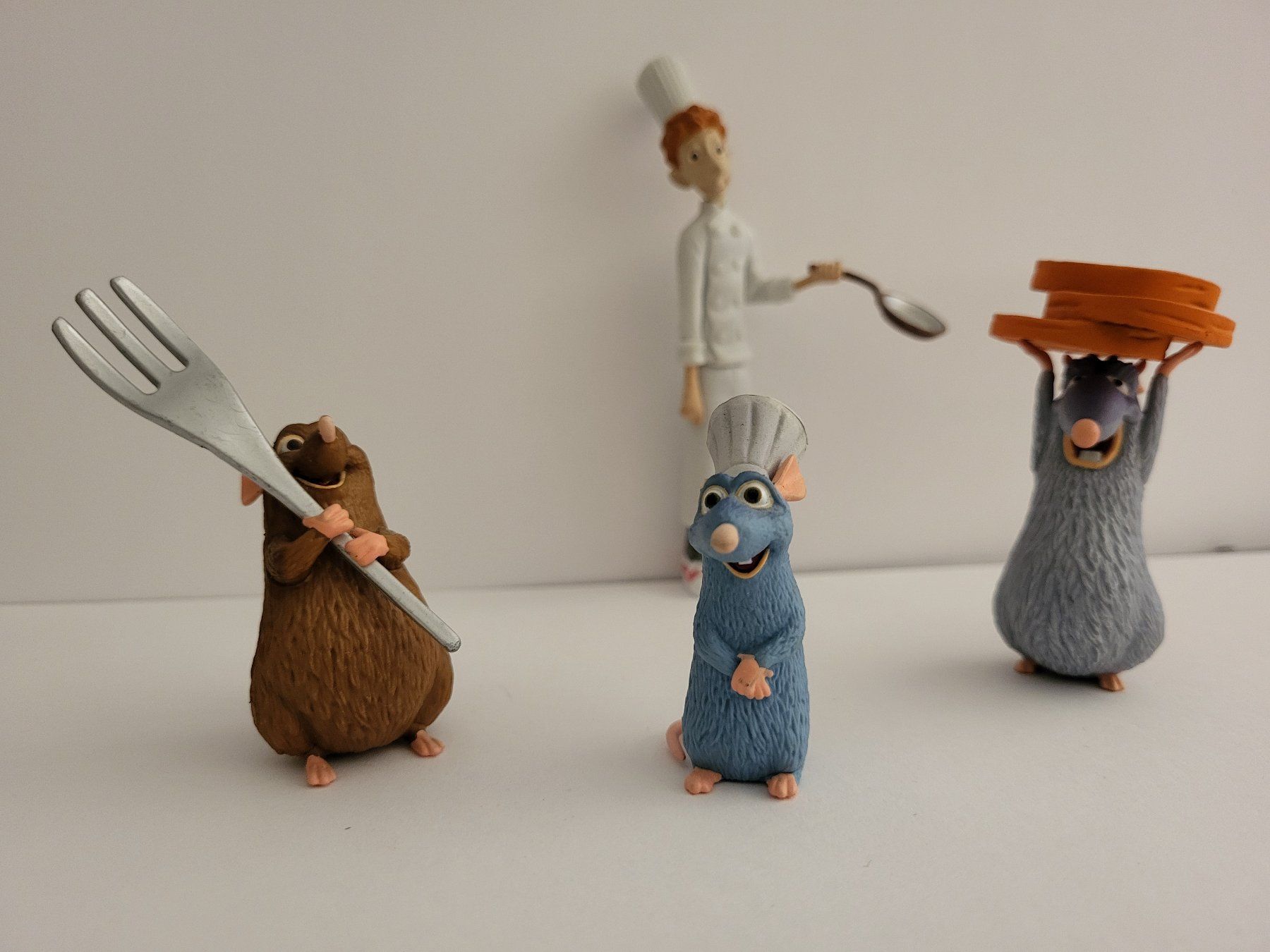 Statuette: 4 Figuren aus Ratatouille – Usato da Moosseedorf venduto da Gamefreak0 3