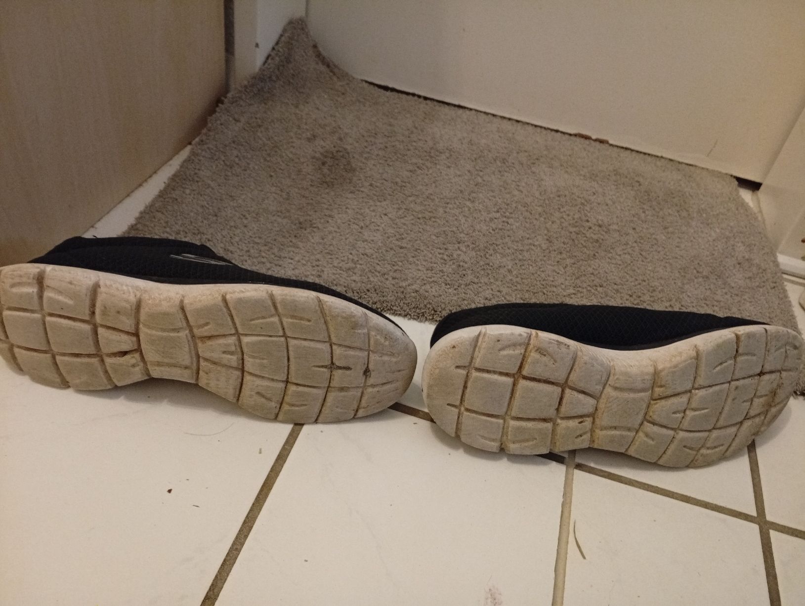 Skechers Damenschuhe: Sketchers Gr 41 – Gebraucht aus Olten von MaggyB01 1