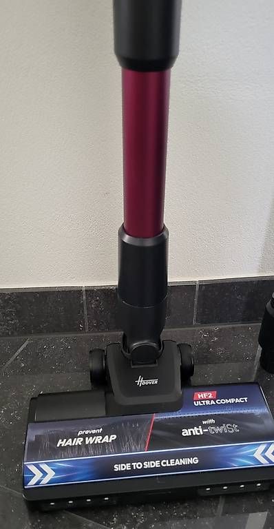 Aspirapolveri & Accessori: Akkustaubsauger Hoover HF2 – Nuovo e nell'imballaggio originale da Wangen SZ venduto da daslohntsich