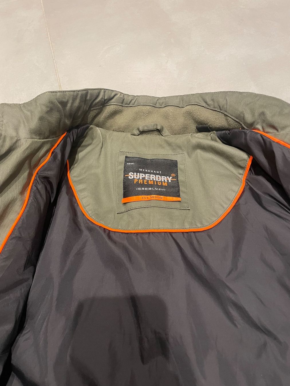 Superdry Giacche: Superdry Premium Bomberjacke – Usato da Horw venduto da esjoeberg 3