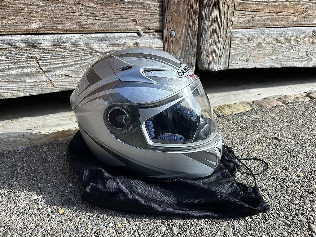 HJC Caschi & visiere: Caberg Motorradhelm, Grösse M – Usato da Wenslingen venduto da Romyyy