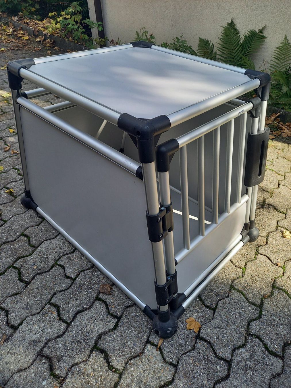 Käfige, Transport & Sicherheit: Hundebox – Neu (gemäss Beschreibung) aus Riggisberg von fre_9gjq 1