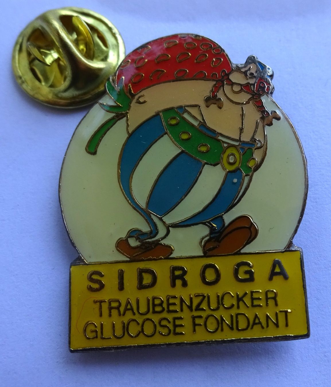 Placchette & Badge: Pin OBELIX Sidroga – Usato da Utzenstorf venduto da BUtter81