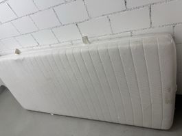 Matratze 90x200