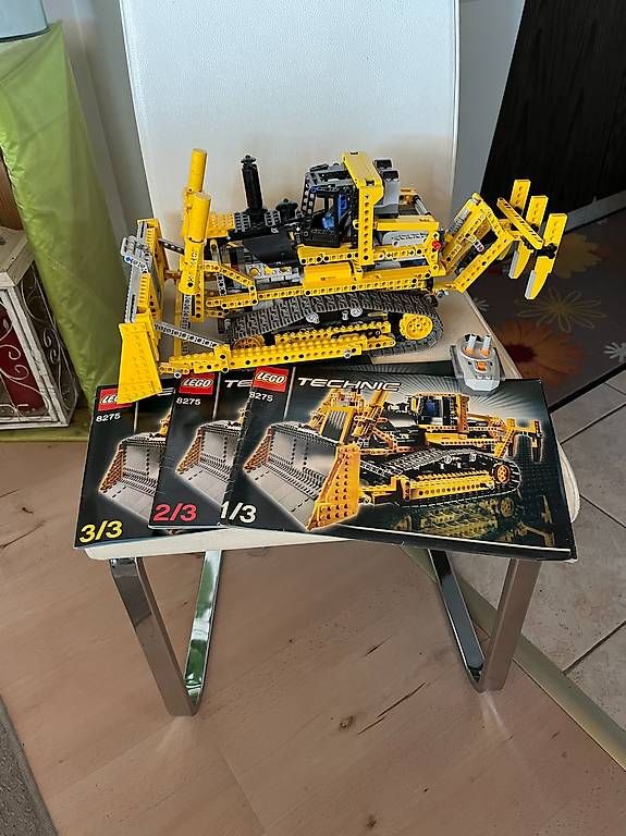 Lego Kit di costruzioni: Lego Technics 8275 Bulldozer – Usato da Olten venduto da Einwegparadies