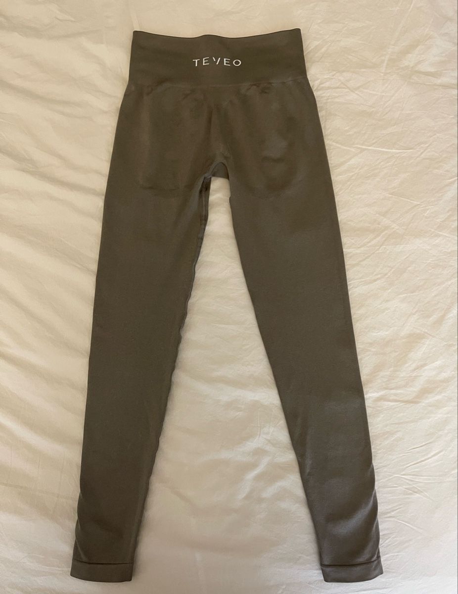 Teveo Leggings: Teveo Leggings Grösse S  – Nuovo (secondo la descrizione) da Rapperswil SG venduto da joyakeller