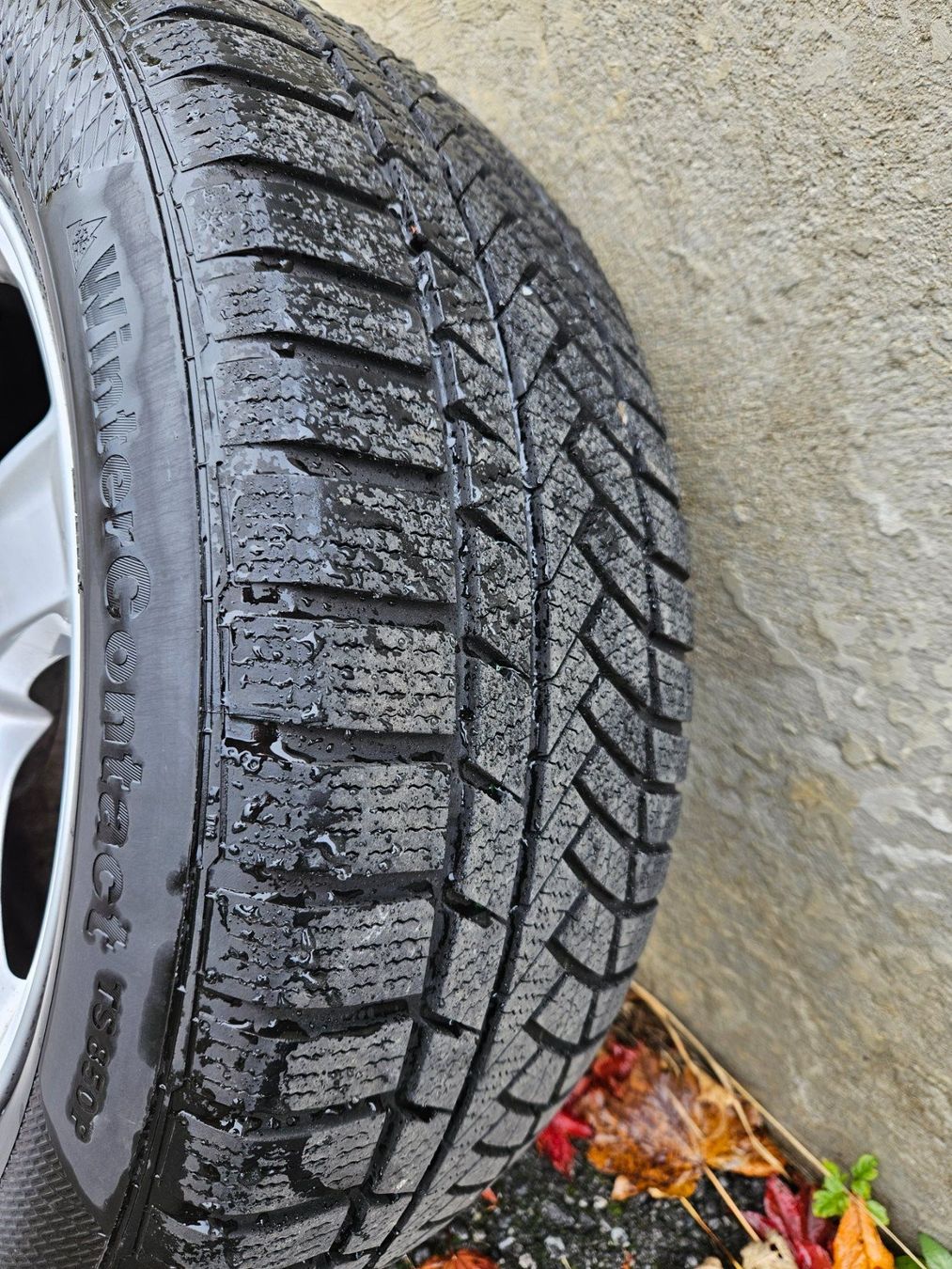 Audi Pneumatici & Ruote complete: Audi Felgen mit Winterpneu – Usato da Lustmühle venduto da ketiro_rothmund 2