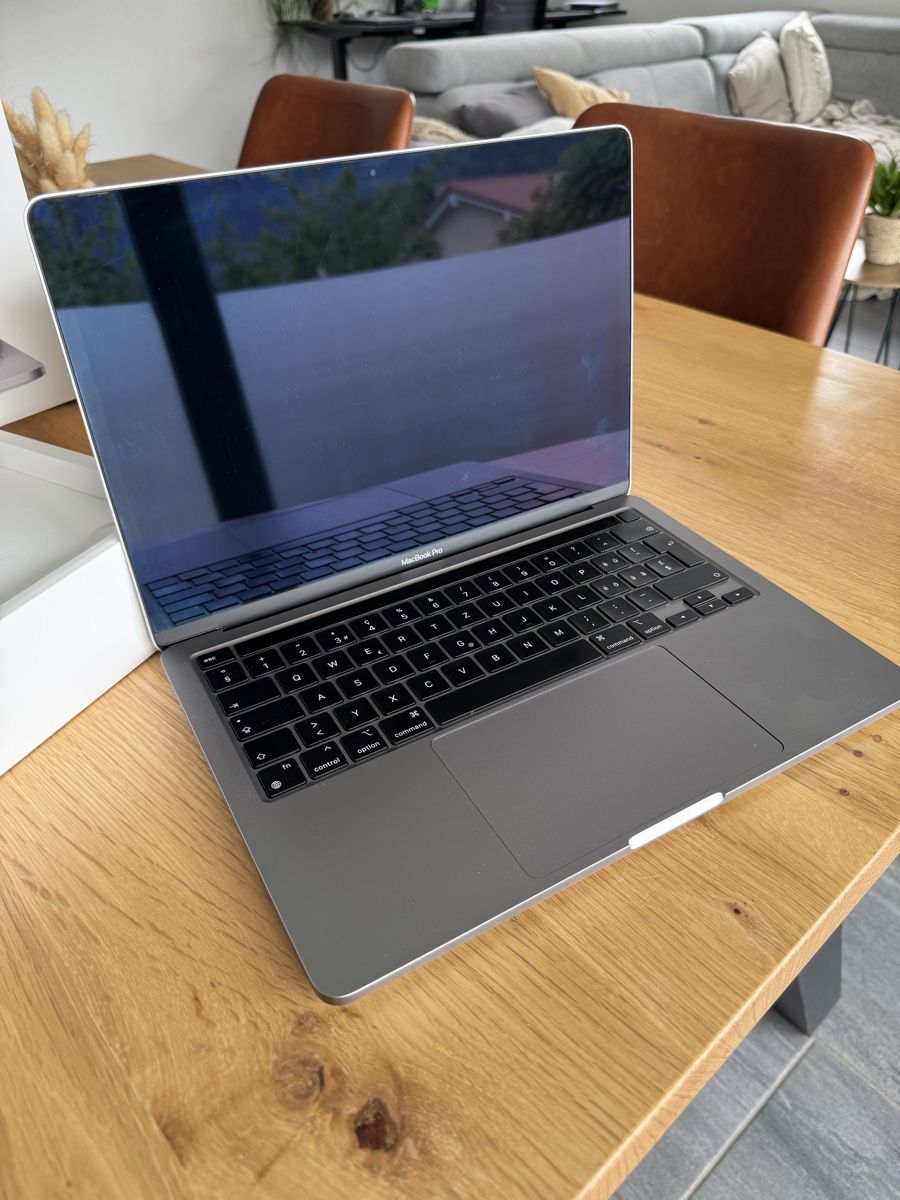 Apple Notebooks: MacBook Pro 13 2020 M1 8GO – Gebraucht aus Pringy von debbie.cstl 1