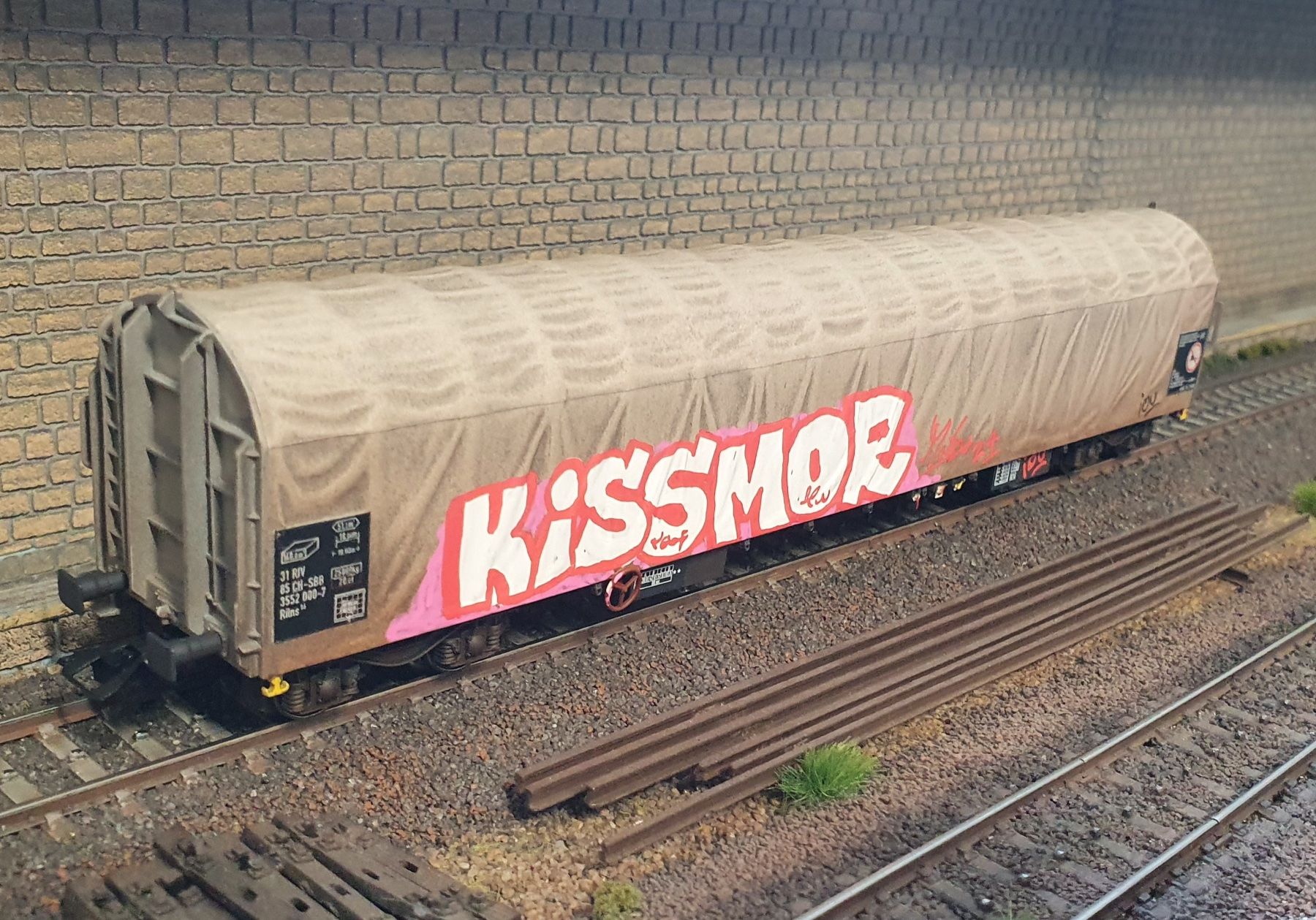 Märklin Modellini di ferrovie: WAGON RILNS, SBB, MARKLIN, PATINE + GRAFFITIS – Usato da Loveresse venduto da FIFILOULOU 1