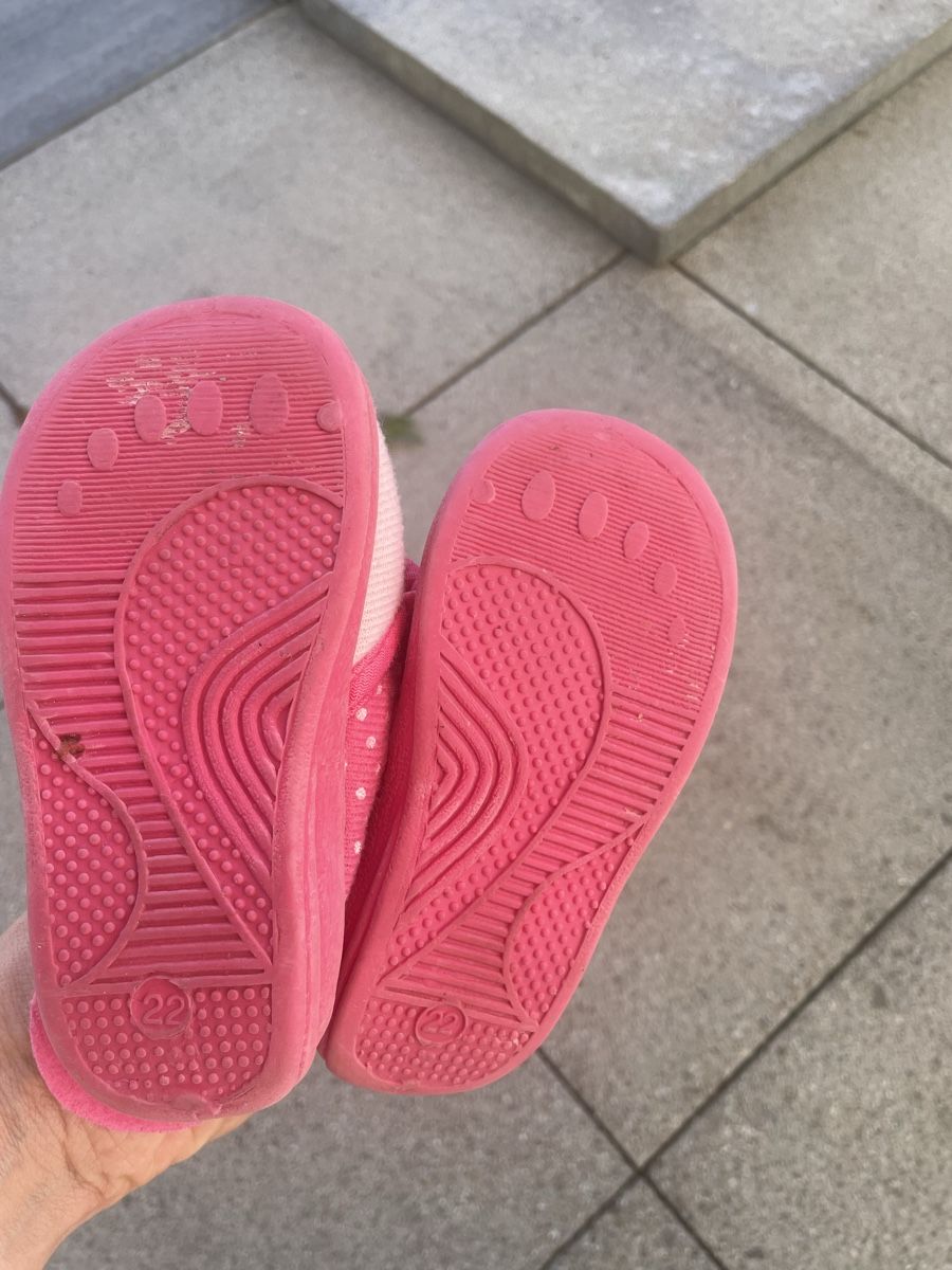 Schuhe für Jungen: Finken / Hausschuhe, Gr. 22 – Gebraucht aus Weiningen ZH von wunderkaro 2