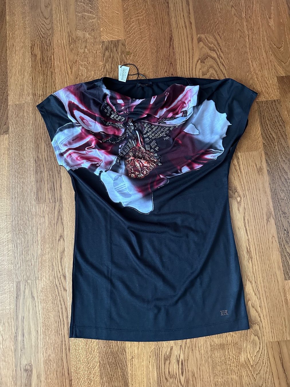 Escada T-shirt: Escada  Tunika – Nuovo e nell'imballaggio originale da Ebikon venduto da nat_jzh5