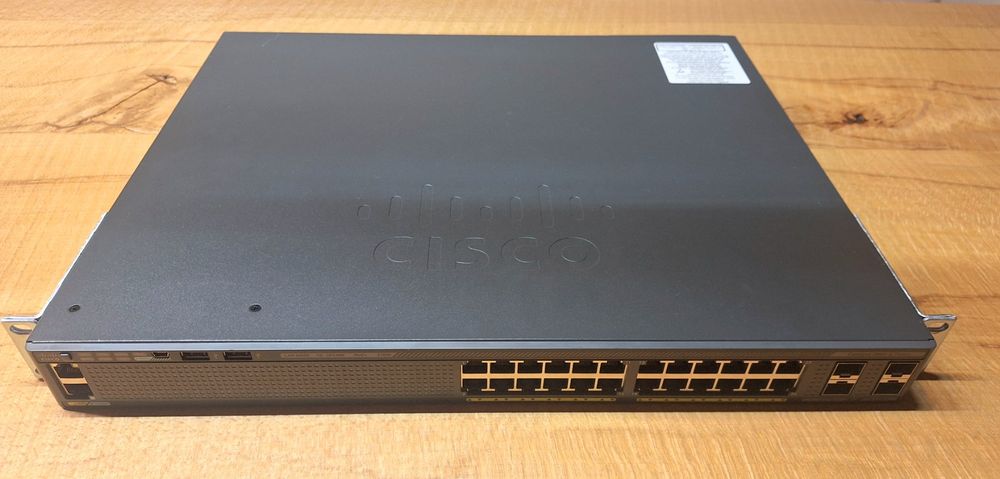 Cisco Catalyst 2960X, 28-Port PoE+ managed Layer-2 Switch (Gebraucht ...