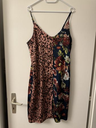 Robe d'été légère à motifs floraux et léopard, taille M