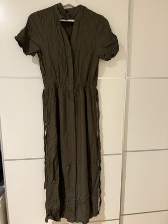 Sommerkleidung (1mal benutzt)