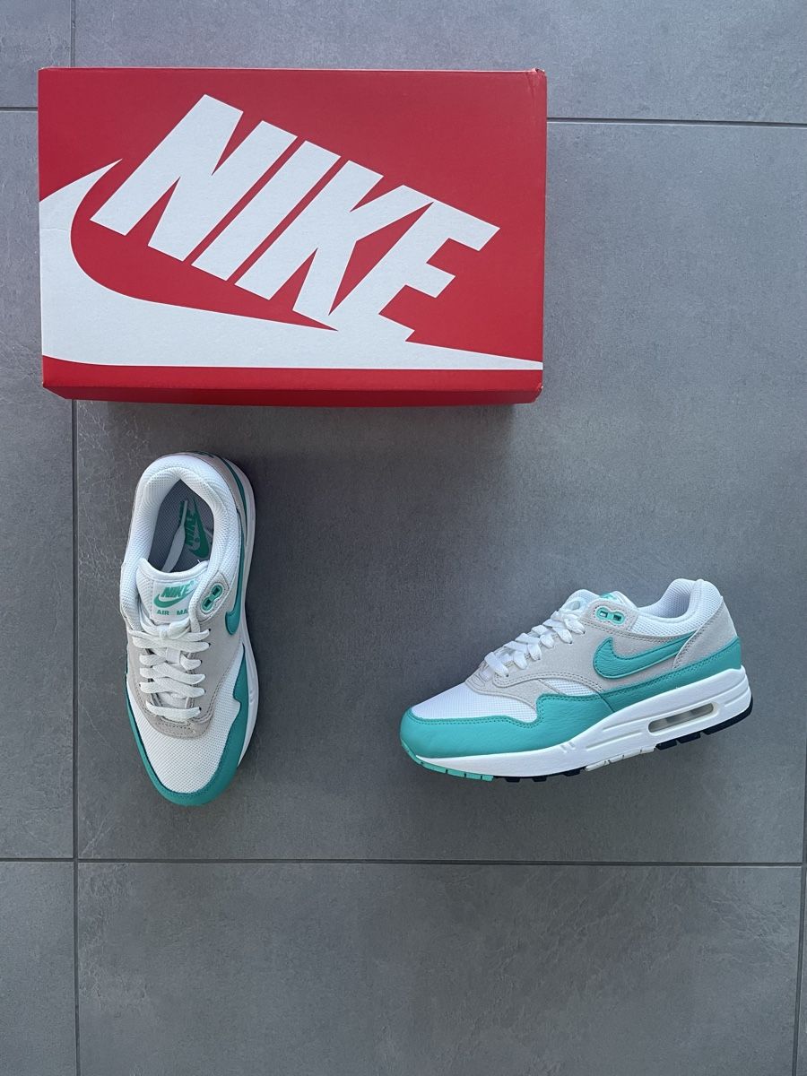 Nike Herrenschuhe: Nike Air Max 1 – Neu und originalverpackt aus Fribourg von D_17 2
