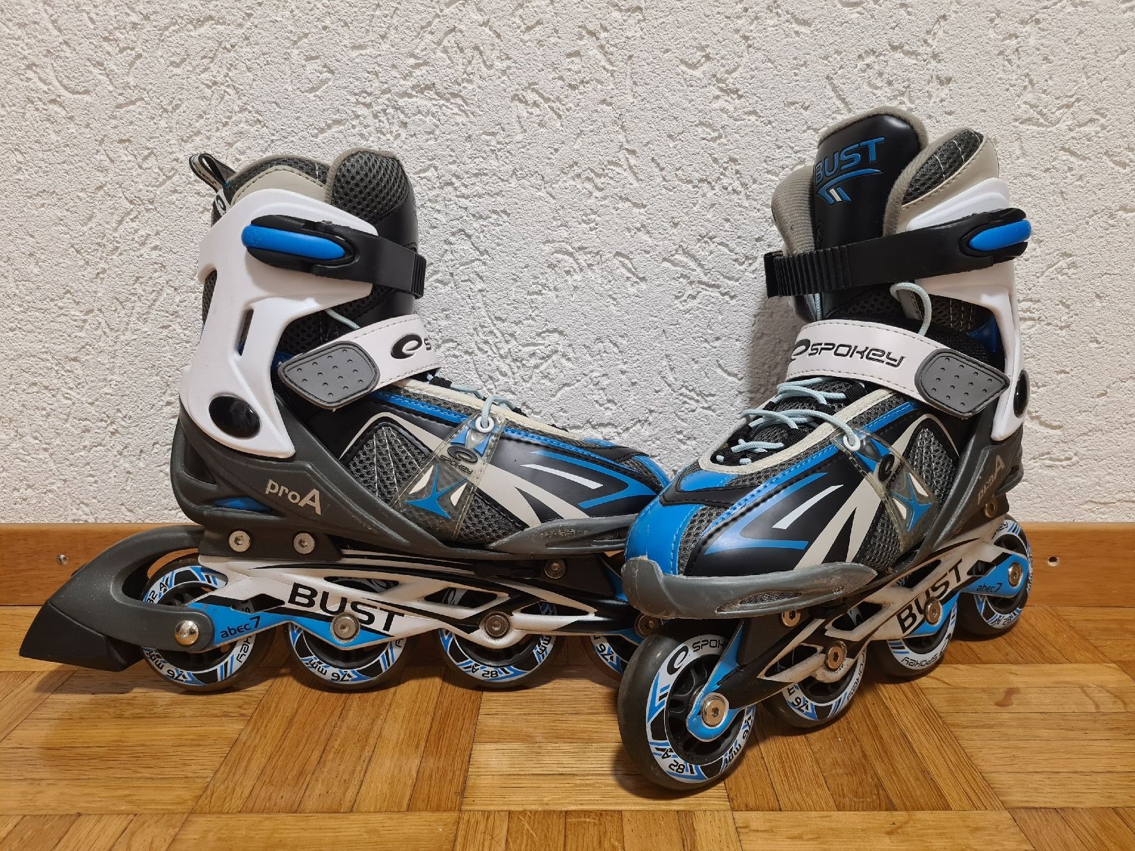 Pattini in linea & Pattini a rotelle: Inline Skates Spokey Bust Gr. 36-39. venig gebraucht. – Usato da Oftringen venduto da Monika28. 1