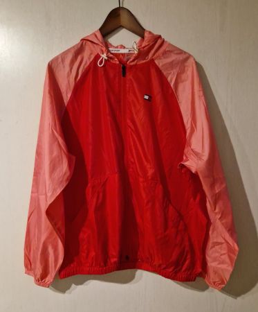 Leichte Jacke von Tommy Sport (Grösse S) - WIE NEU