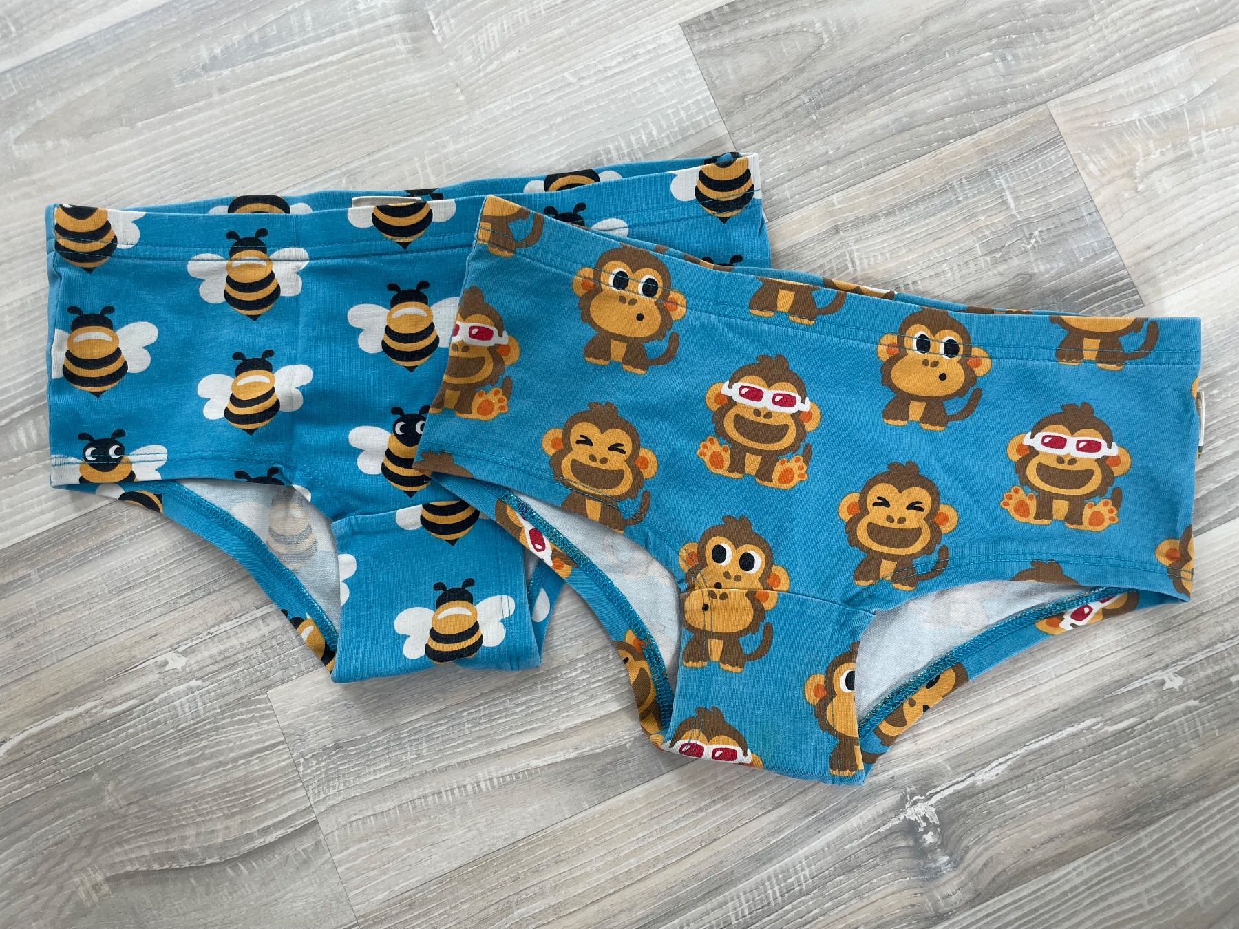Maxomorra Biancheria intima: Maxomorra Hipster Slip Gr. 146/152 Biene / Affe – Usato da Hellikon venduto da Giojo