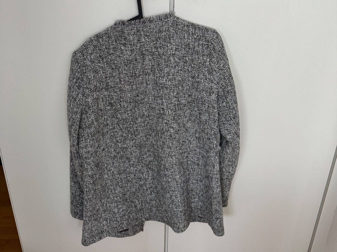 Vero Moda Mäntel: grauer Mantel – Gebraucht aus Rüfenacht BE von NE_ 2
