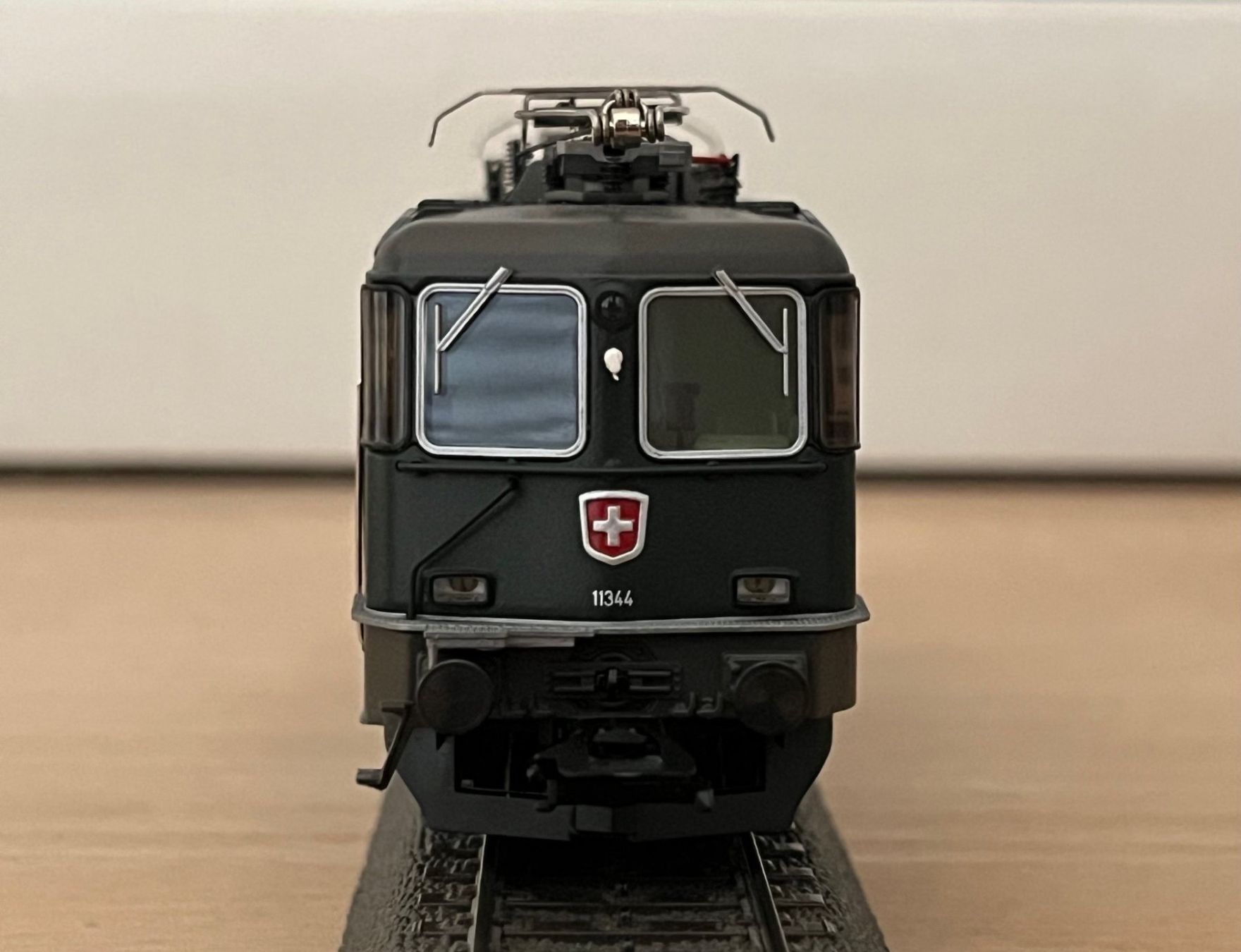 Märklin Modellini di ferrovie: SBB Set 2x Re 4/4 Märklin - AC digital – Usato da Winterthur venduto da dond1 8