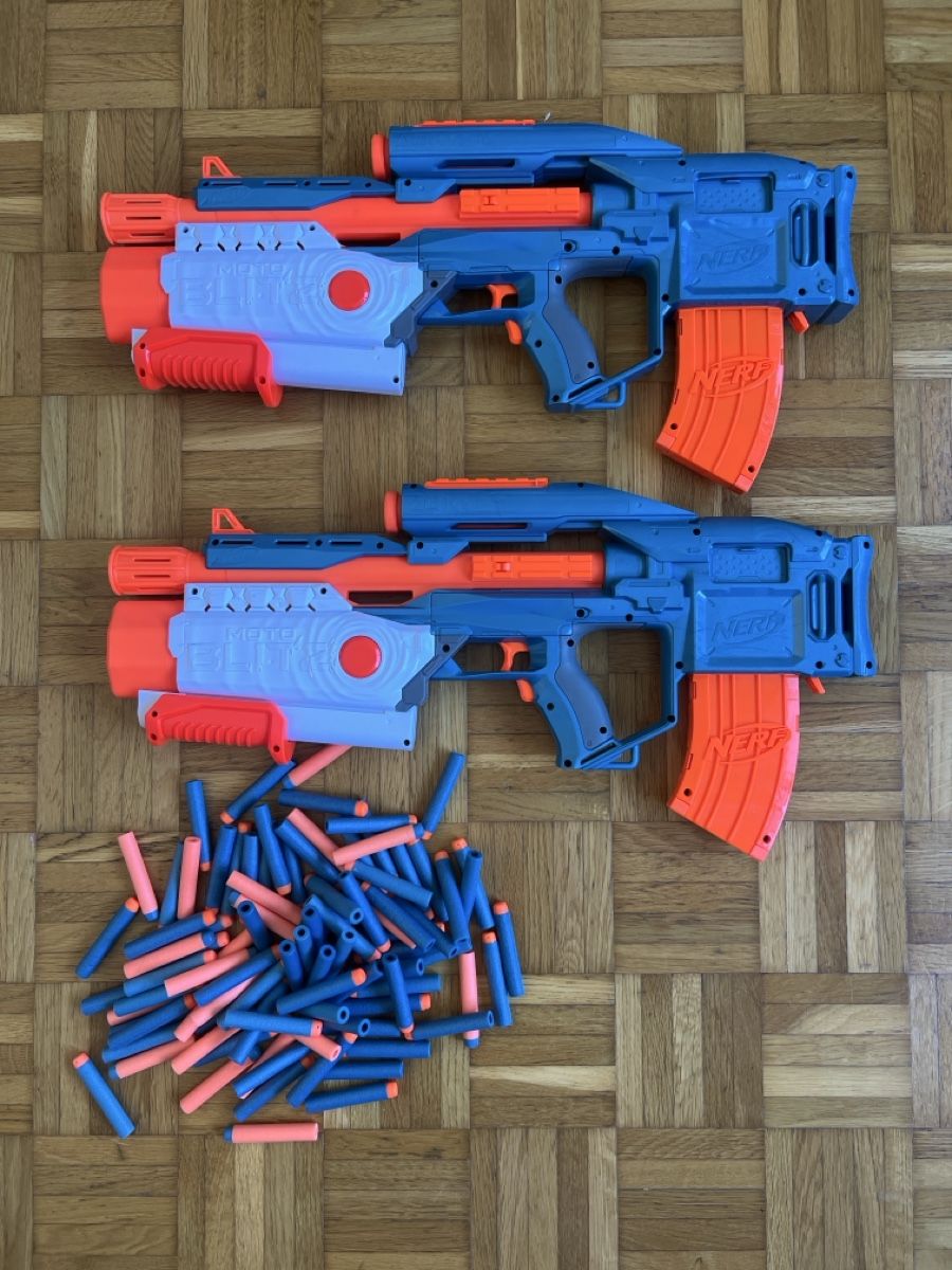 Nerf Spielzeuge: 2 Nerf Gewehre mit Munition gebrauchter Zustand – Gebraucht aus Zürich von RikChonSu