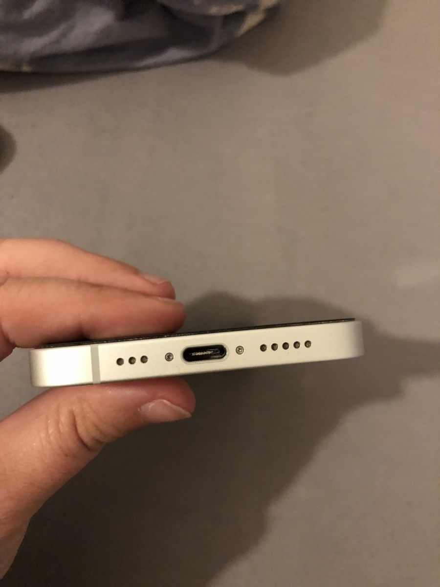 Apple Handys / Smartphones: iphone 17e – Neu (gemäss Beschreibung) aus Mels von joe_lin572 3