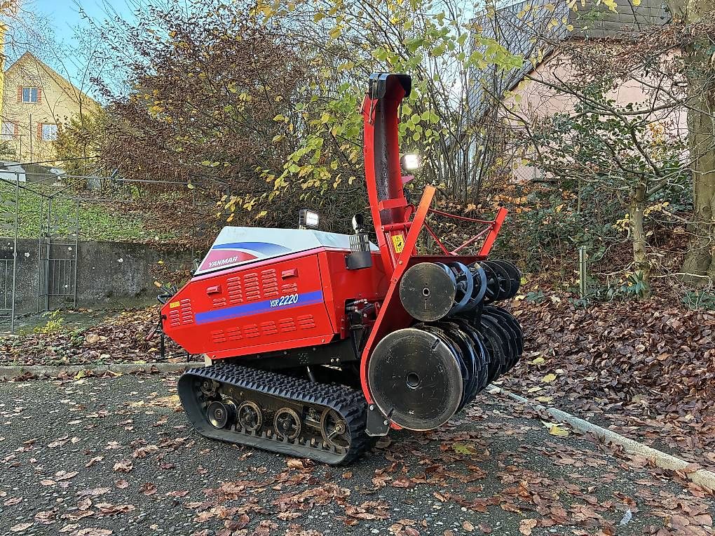 Yanmar Tutte le macchine: Schneefräse YANMAR YSR2220 – Usato da Lohn-Ammannsegg venduto da 4wheeler 1