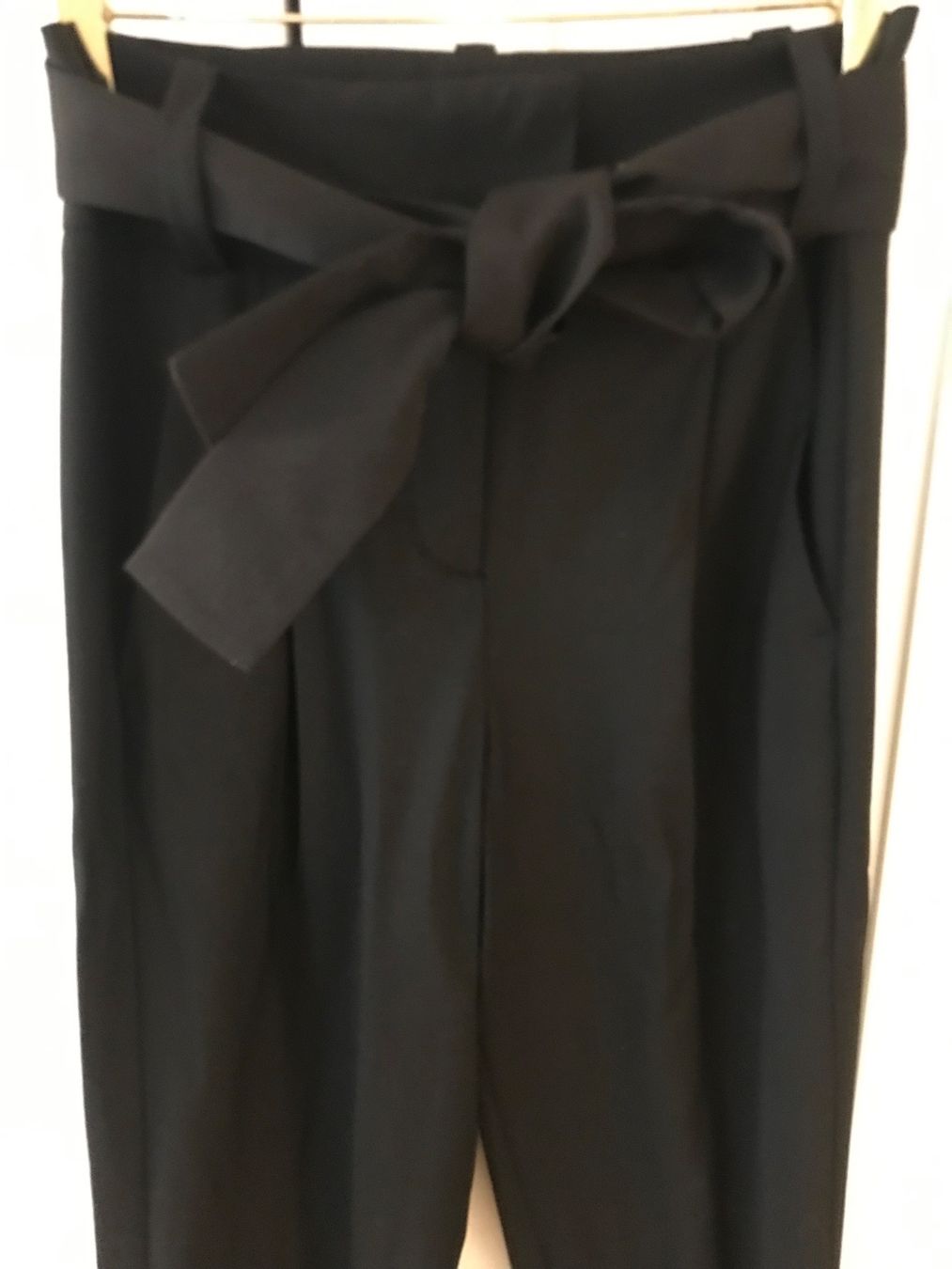 Maje Hosen: Black Pants – Neu (gemäss Beschreibung) aus Zürich von jujusi 1