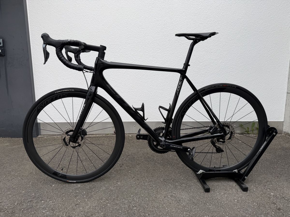 Scott Biciclette: Scott Addict Premium Disc - Dura Ace DI2 – Usato da Heitenried venduto da Tannenbaum25 9