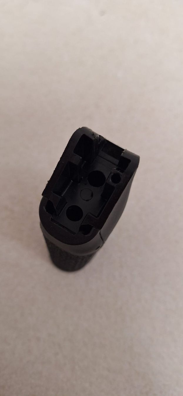 Supporti a parete: Magpul MIAD Griff – Usato da Winterthur venduto da Rockeeee 2