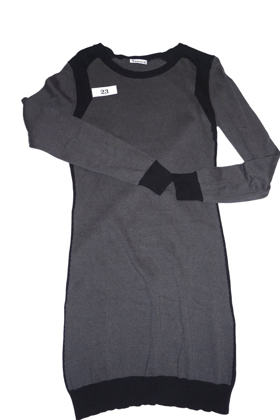 Vestiti: Longpullover/Kleid grau aus 55%Baumwolle 45 %Viskose – Usato da Horw venduto da fio_9n92
