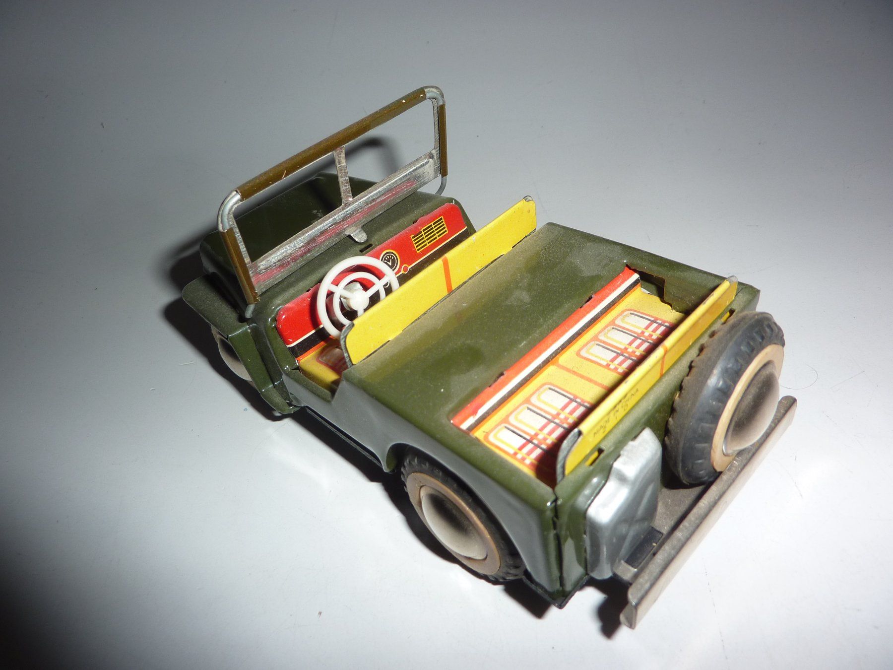 Jeep Modellini d'auto: Jeep – Nuovo (secondo la descrizione) da Balsthal venduto da bouteliee 2