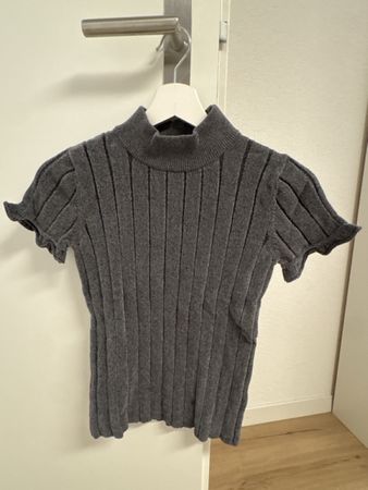 Zara Stricktop, Rippenmuster, Grau, Grösse S
