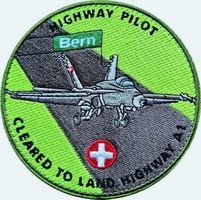 F/A-18 Highway Pilot Bern CLEARED TO LAND A1 Stoff mit Klett