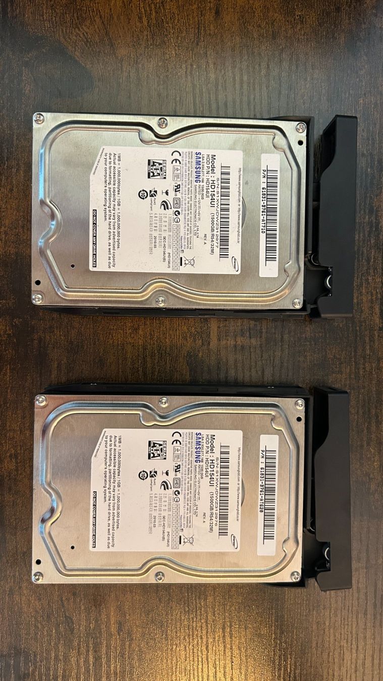 Synology Server: NAS Synology DS710+ - 2x 1500GB – Gebraucht aus Alle von protokollstudio 3