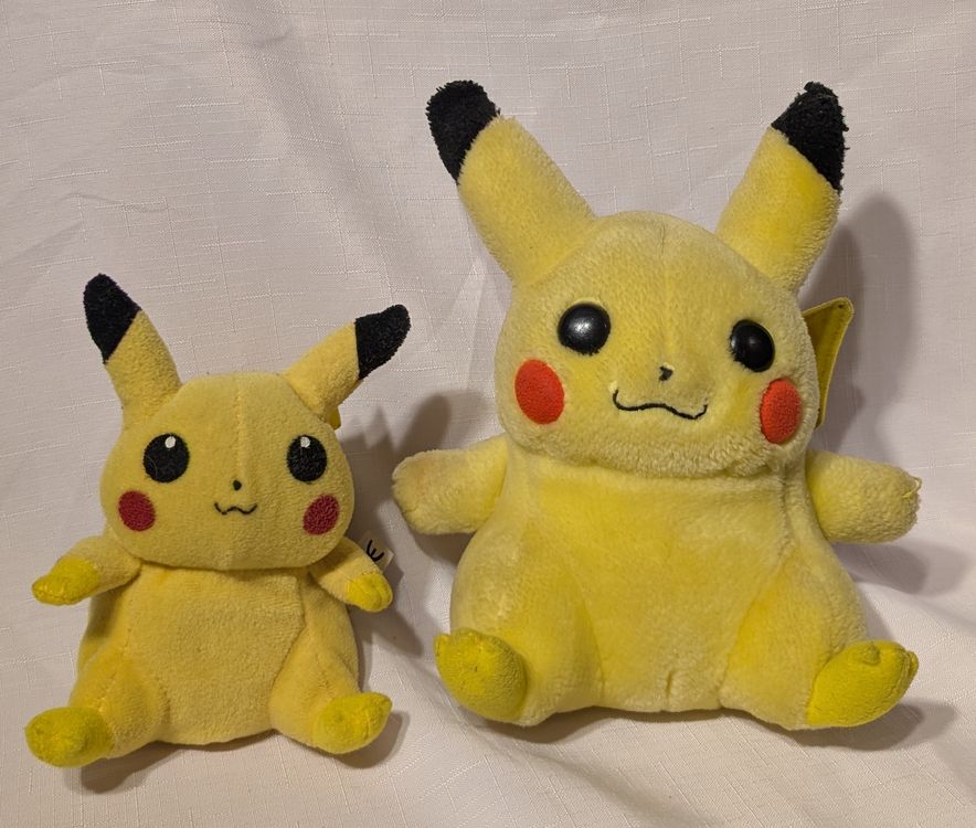 2 Pokemon Pikachu Plüschtier Vintage  Nintendo Habsro1999 1