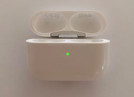 Airpods pro (1st gen) Ladecase (ohne kopfhörer)