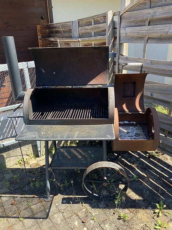 Griglie: Smoker original grill – Usato da Rümikon AG venduto da kolalokova 1