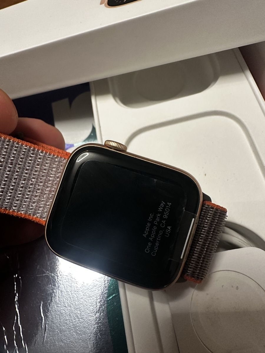 Apple Smartwatch: Apple Watch 5 44mm Cellular – Usato da Genève venduto da TopTen012 1