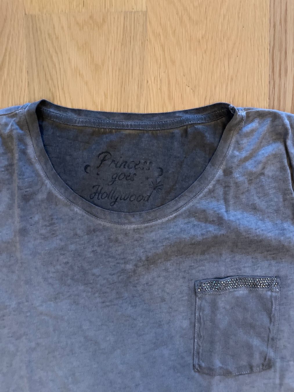 Princess goes hollywood T-Shirts: Tshirt Princess goes Hollywood 38 – Gebraucht aus Basel von pilzliii 5