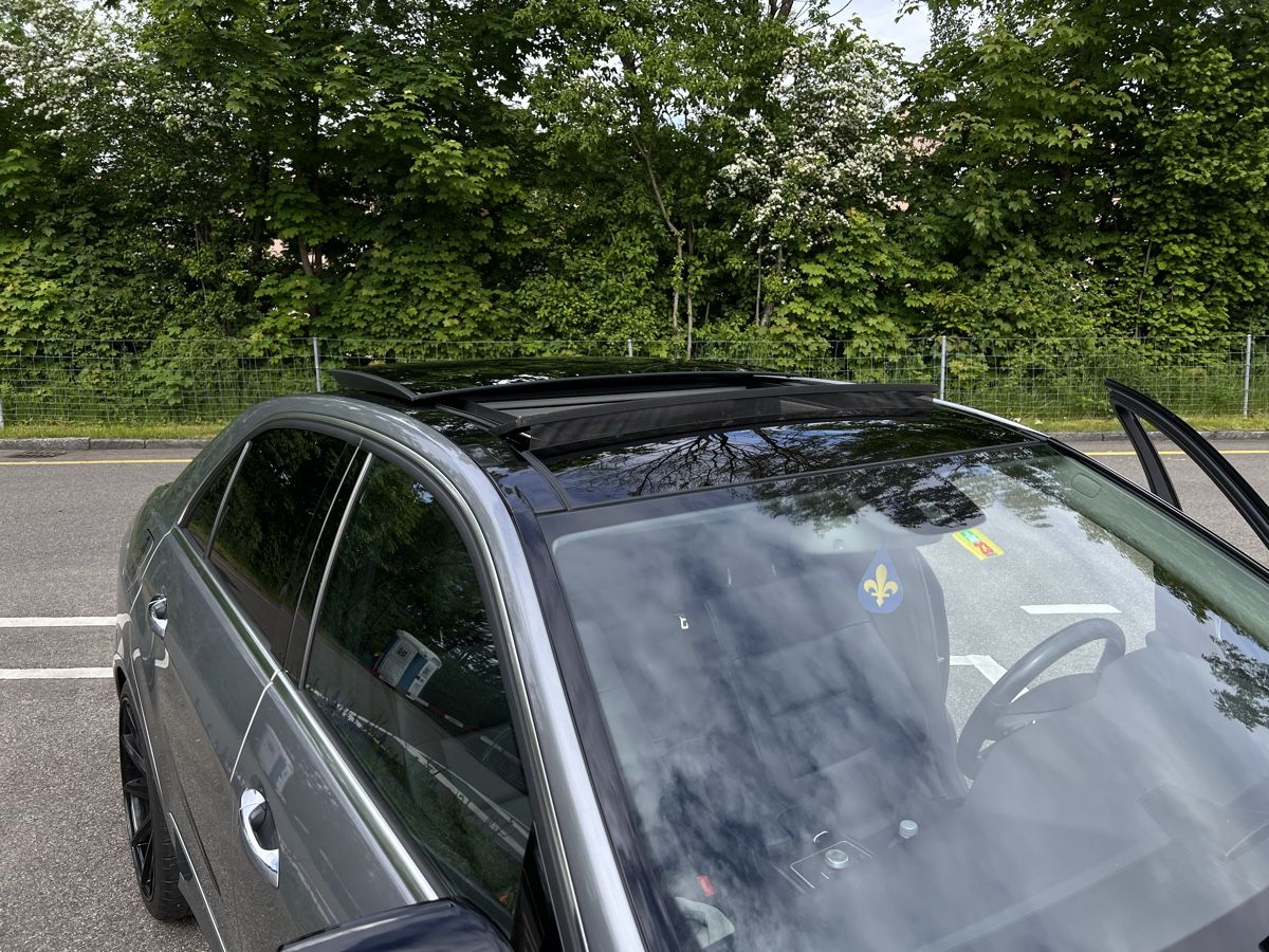 Mercedes-Benz Automobili: Mercedes E350 AMG Paket Schiebedach Occasion – Usato da Dietikon venduto da adi_ffm6 9